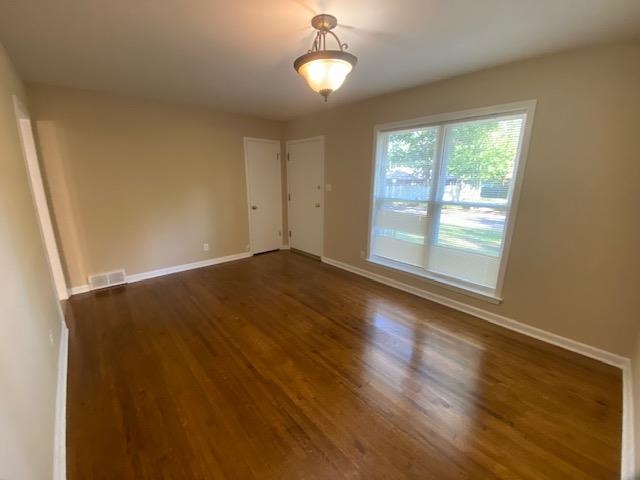 6297 Bronte Ave Property Photo 10