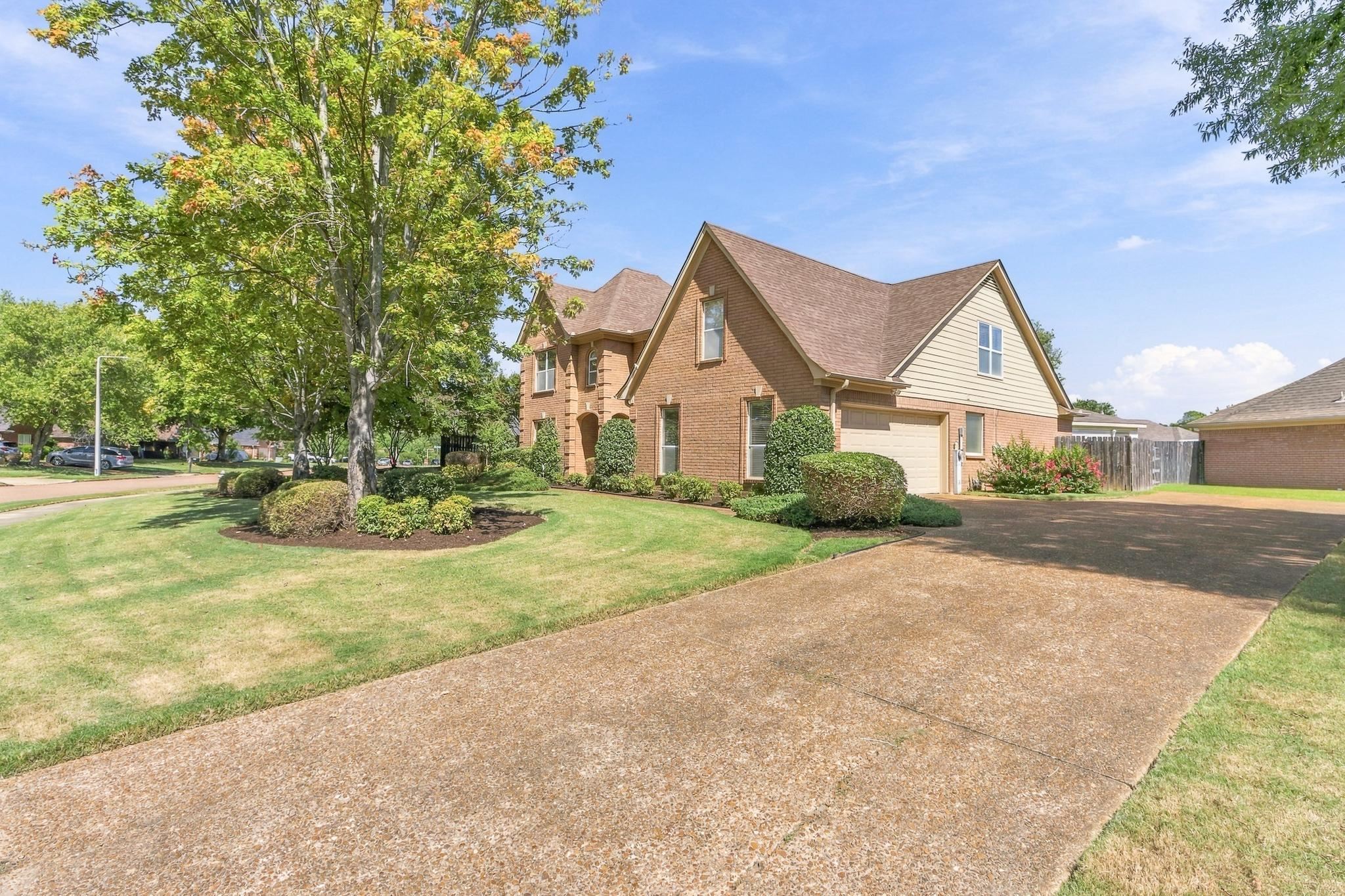 3446 Wolf Spring Ln Property Photo 8
