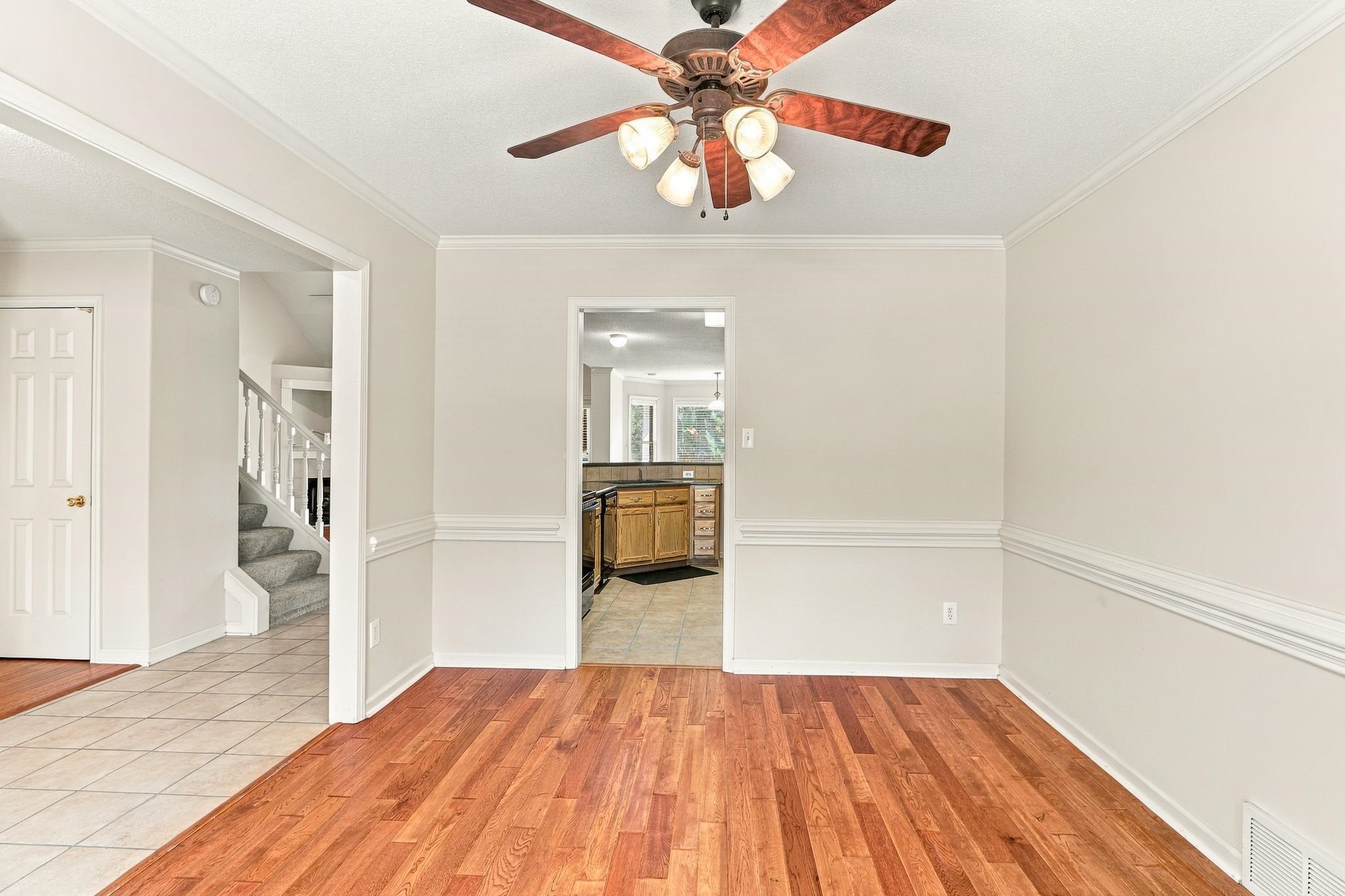3446 Wolf Spring Ln Property Photo 11