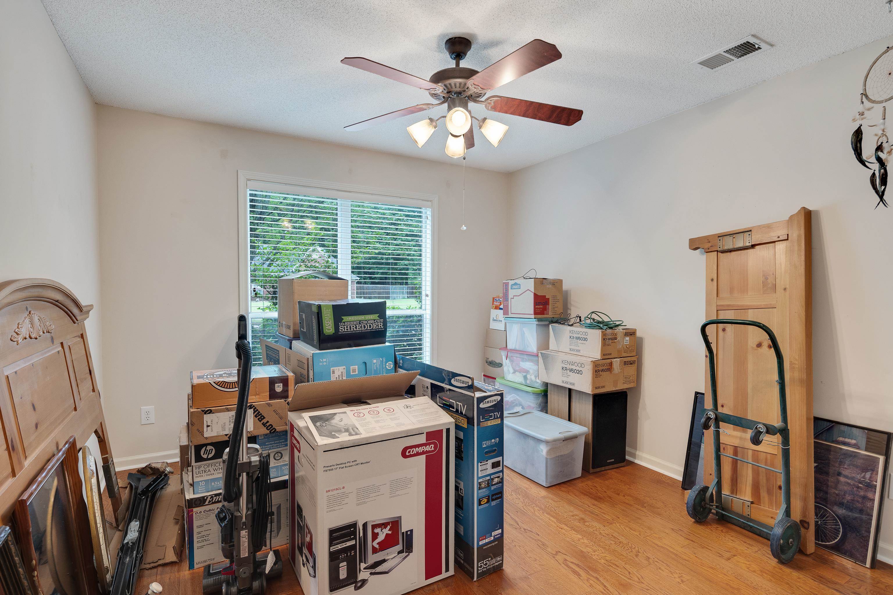 3446 Wolf Spring Ln Property Photo 22
