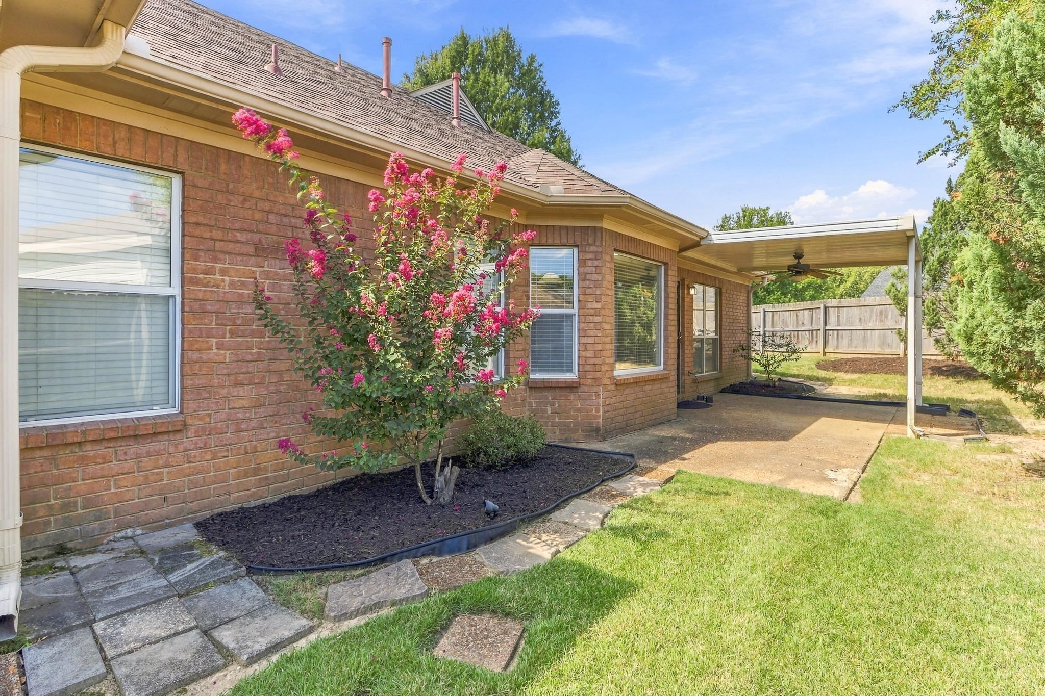 3446 Wolf Spring Ln Property Photo 37