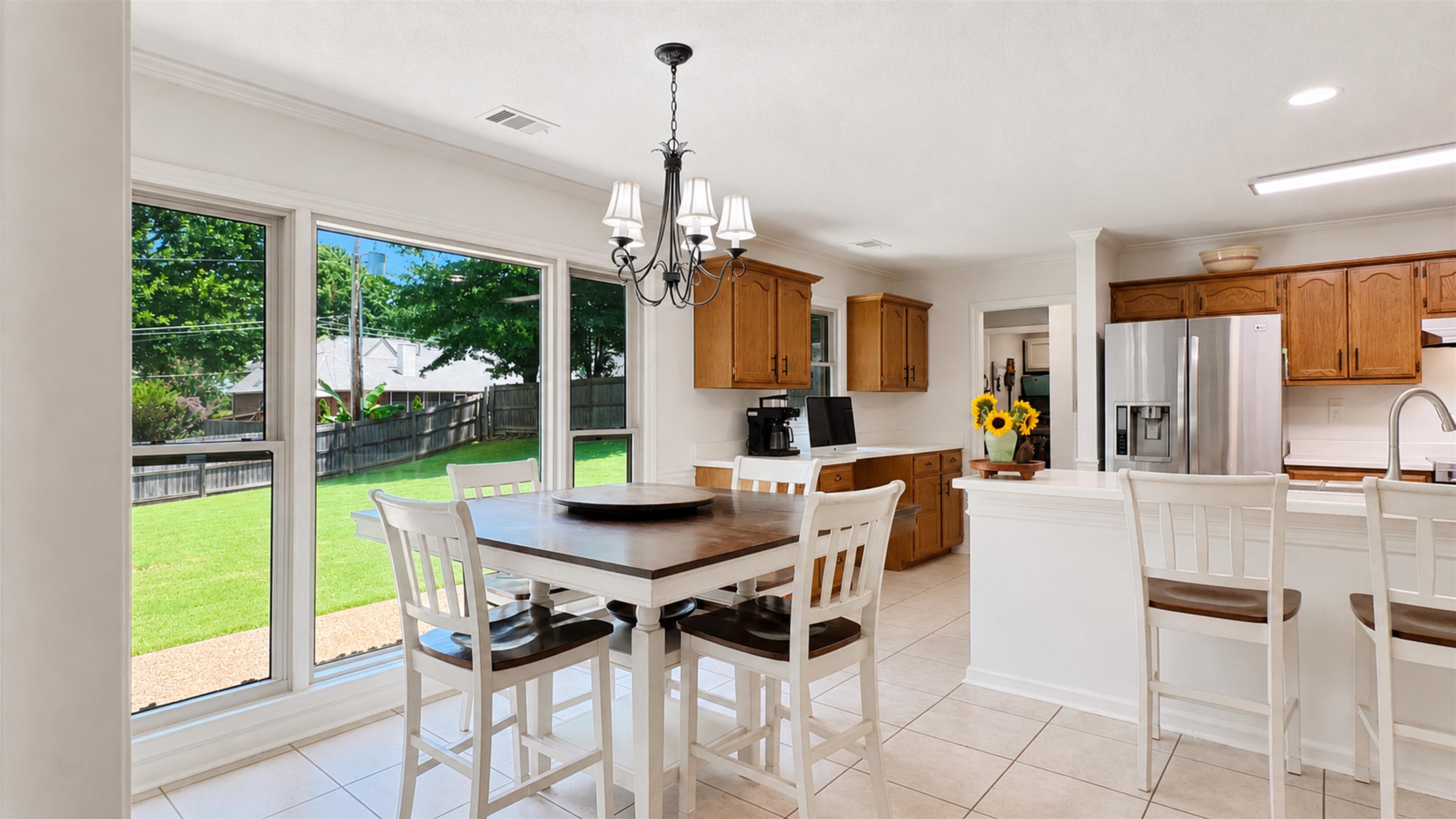 8818 Kenbrook Cv Property Photo 9