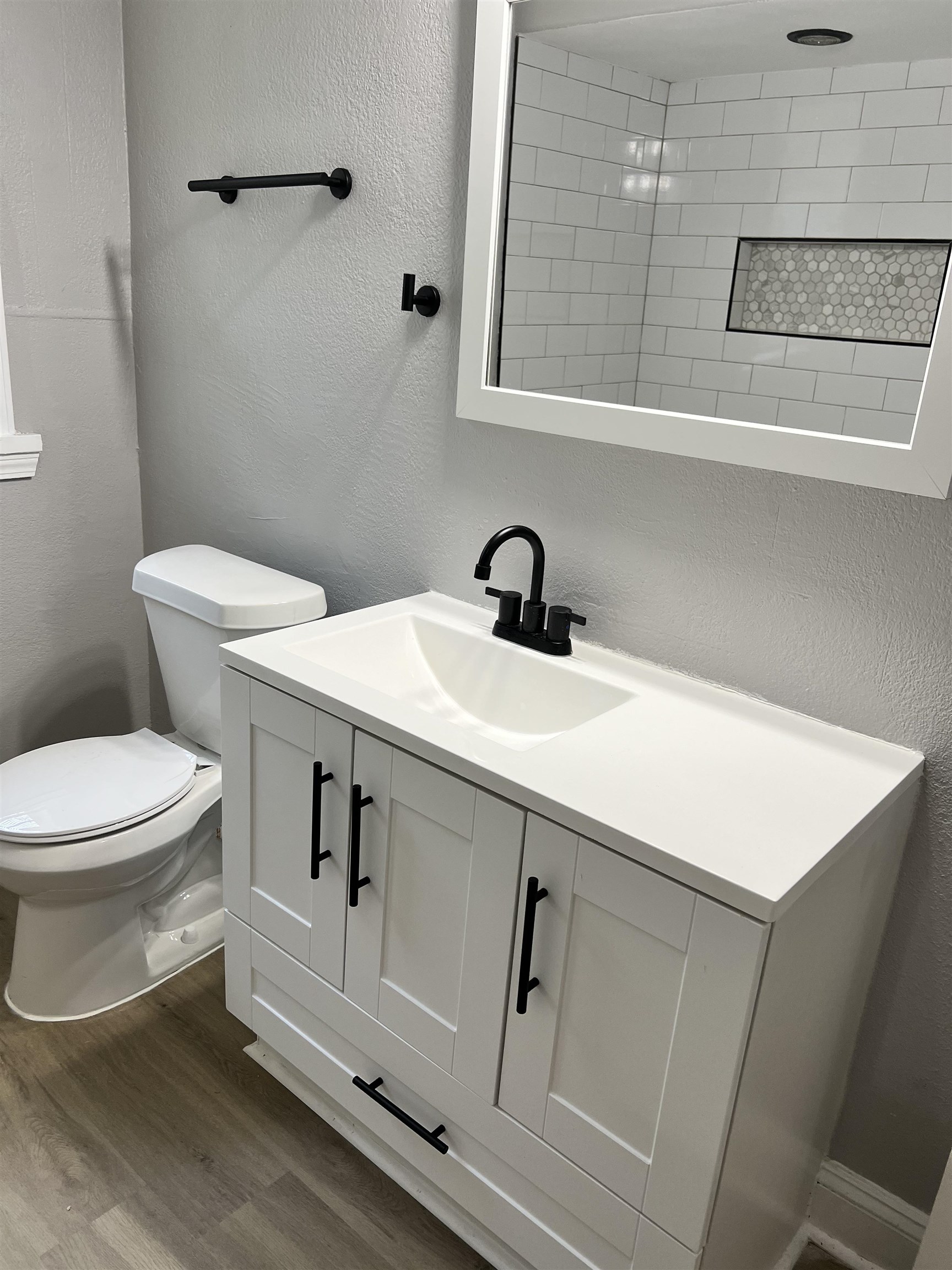1452 Castalia St Property Photo 11