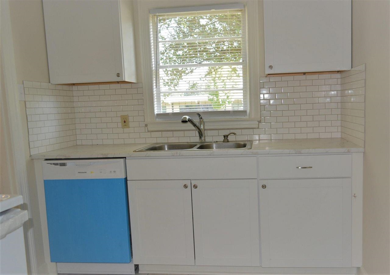 4390 Willow Rd Property Photo 7