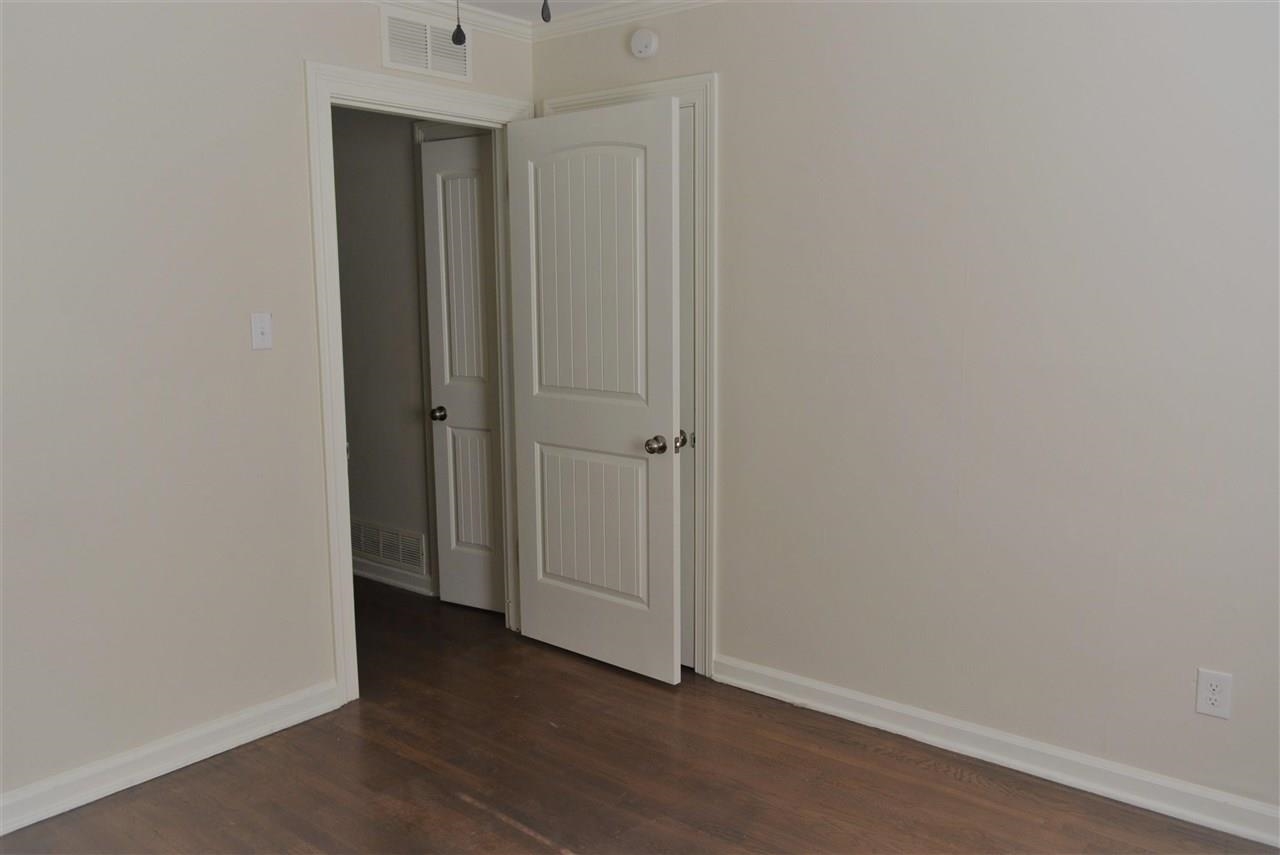 4390 Willow Rd Property Photo 8