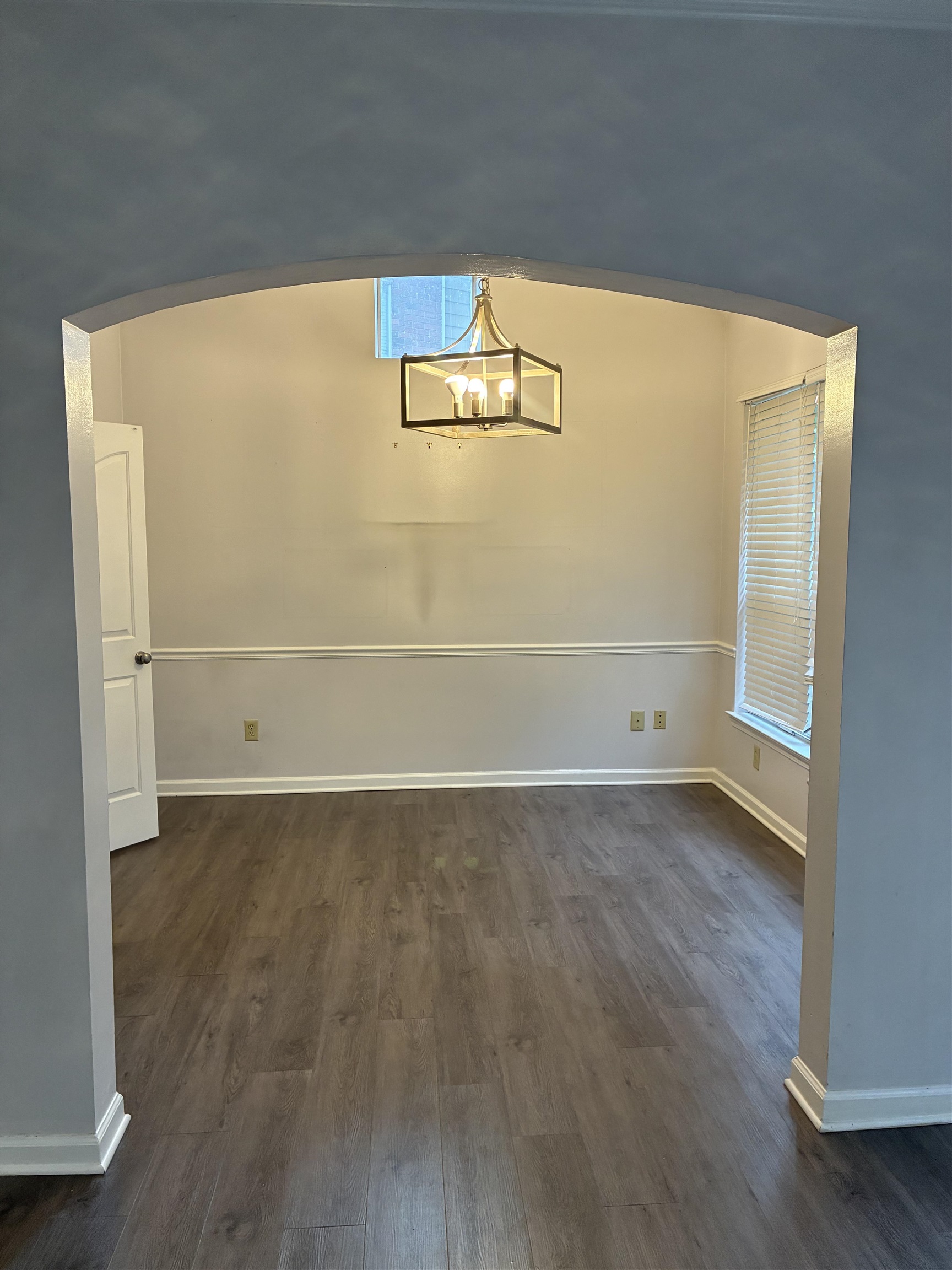 8189 Walnut Valley Cv Property Photo 5