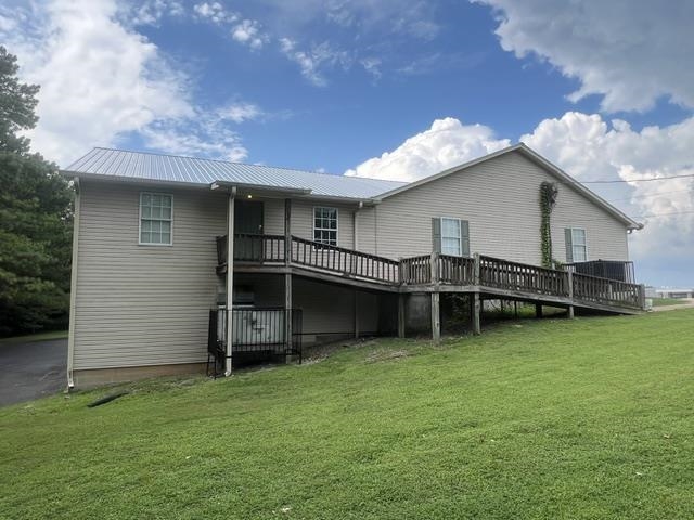 755 Vildo Rd Property Photo 3
