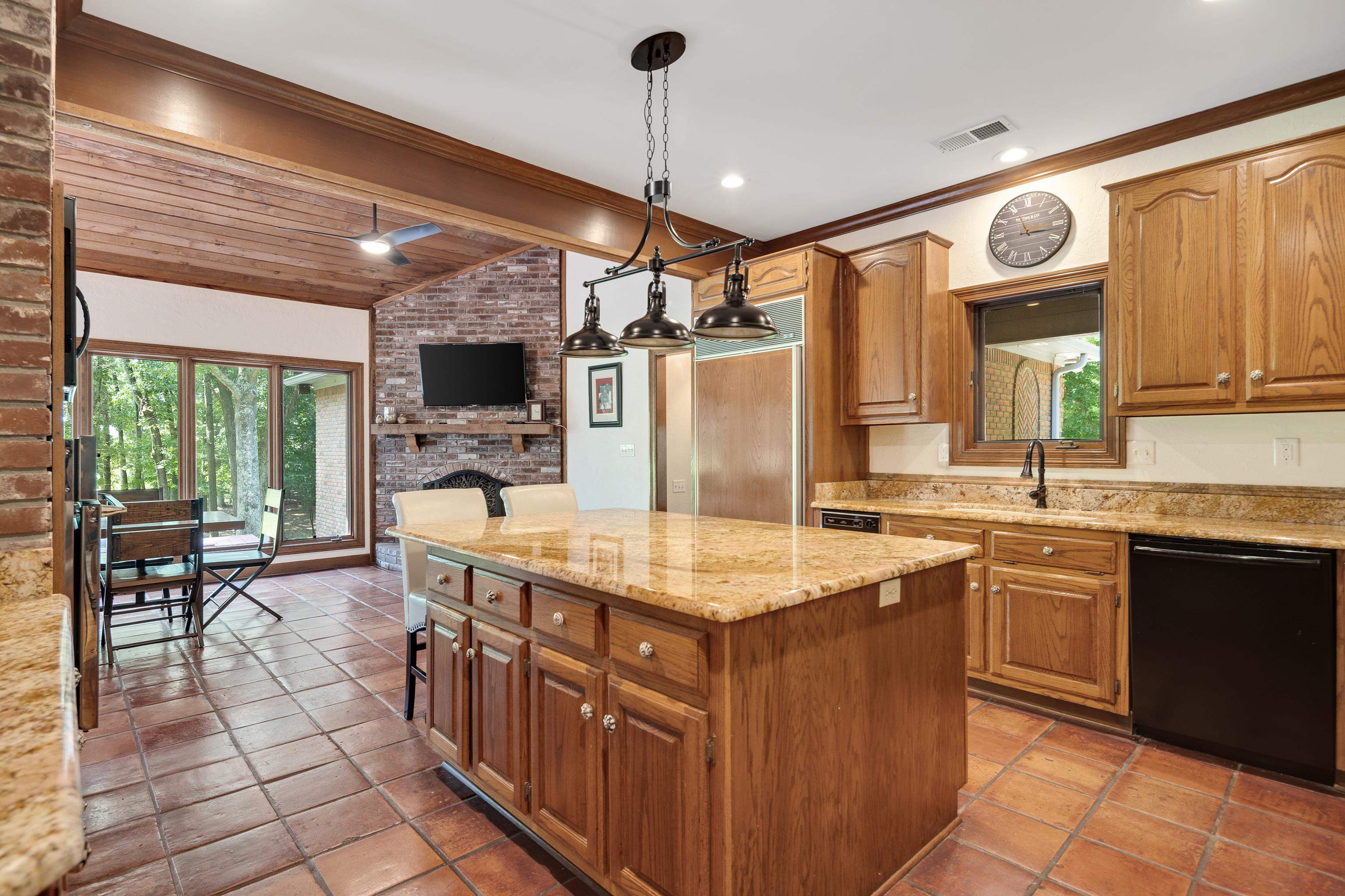 10575 Plantation Woods Dr Property Photo 15