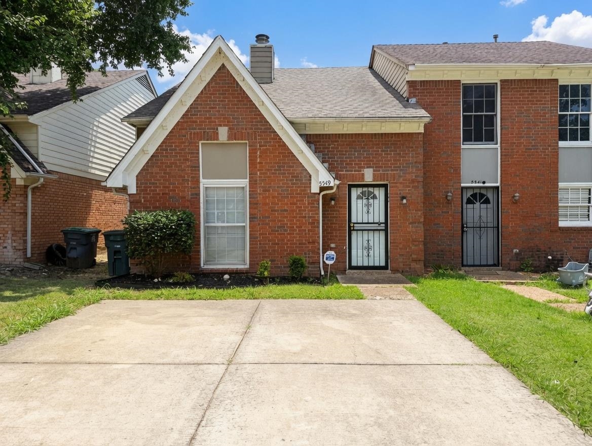 5549 BLOSSOM LN Property Photo 1