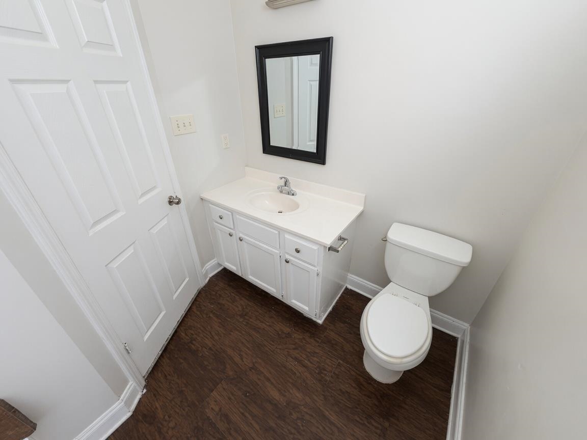 5549 Blossom Ln Property Photo 14