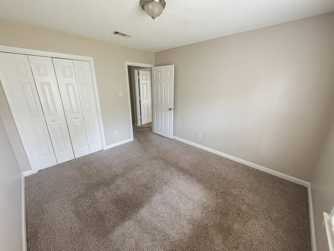 5549 Blossom Ln Property Photo 16