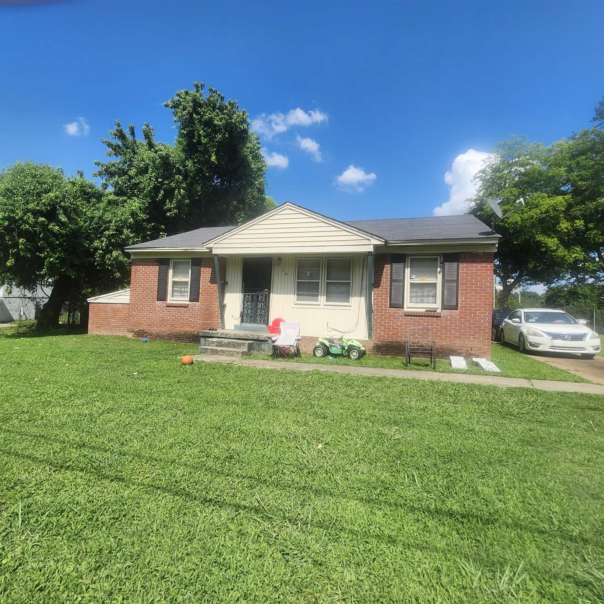 4658 Percy Rd Property Photo 1