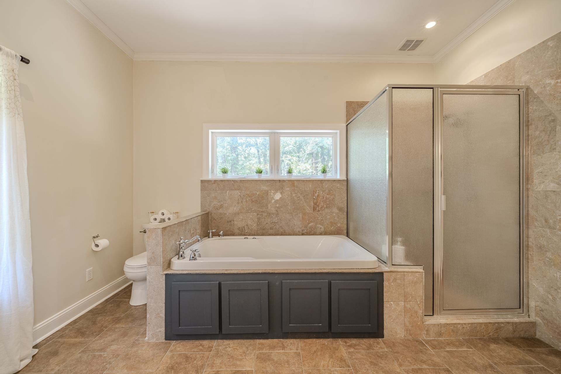 40 Suzy Cv Property Photo 18