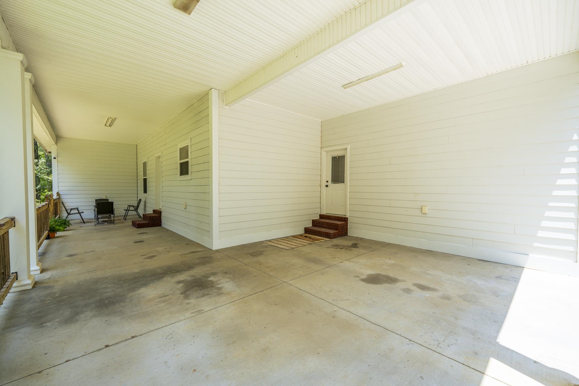 40 Suzy Cv Property Photo 39