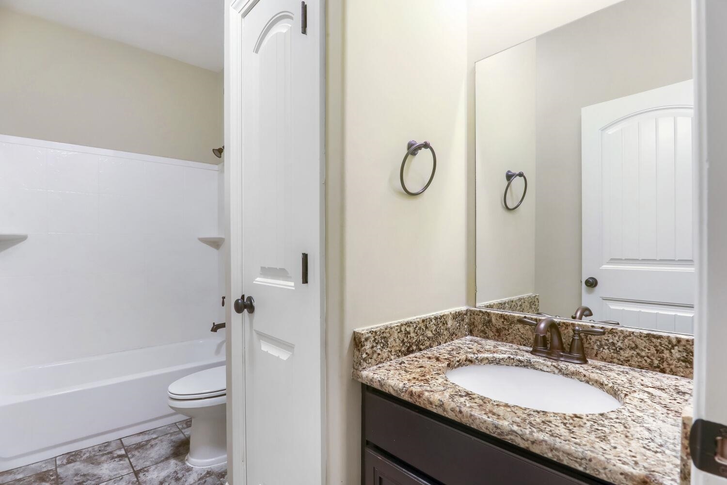 4855 Bourne Hollow Ln Property Photo 16