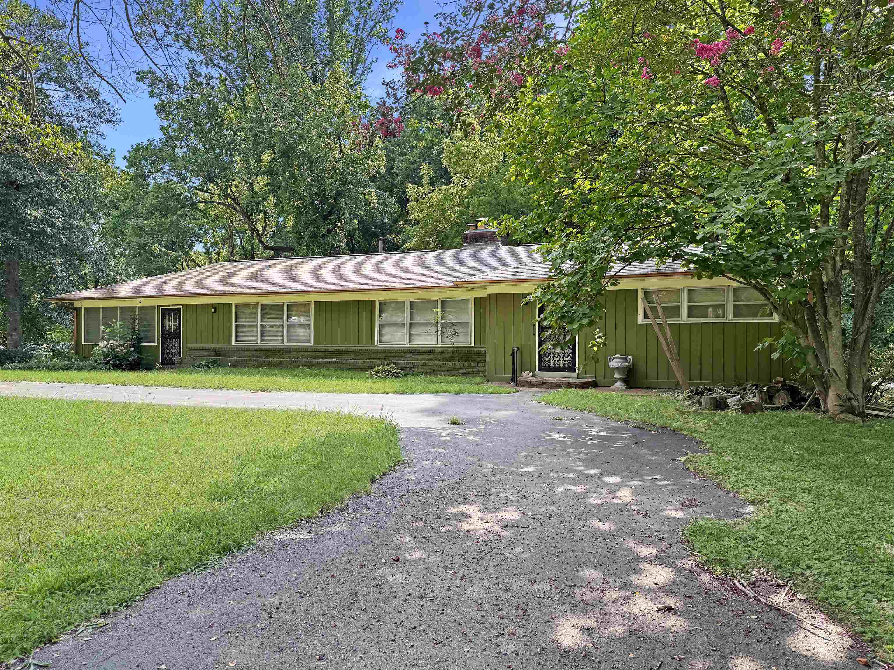 2973 Windermere Rd Property Photo 2