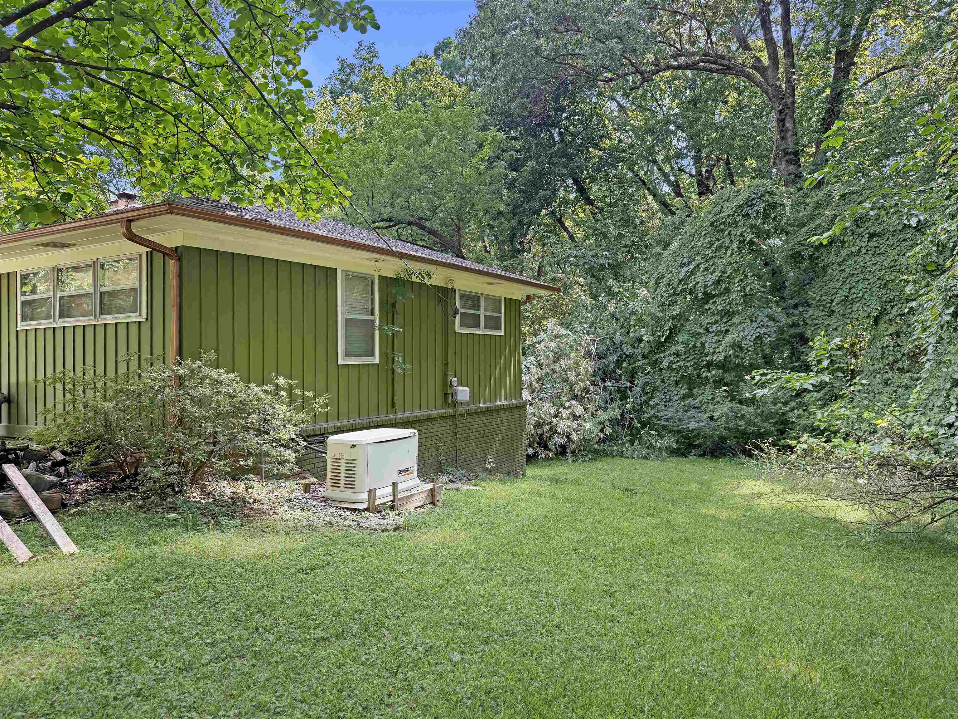 2973 Windermere Rd Property Photo 3