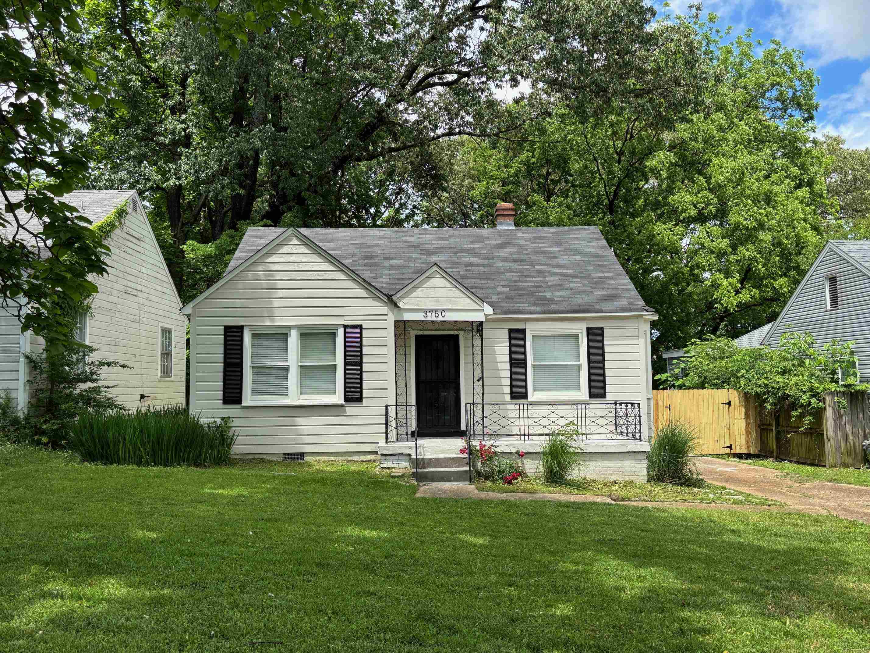 3750 KEARNEY AVE Property Photo 1