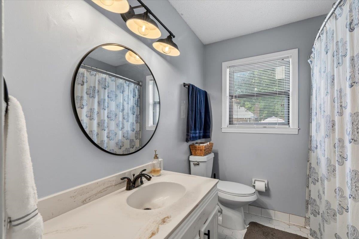 5847 Bobbitt Dr Property Photo 11