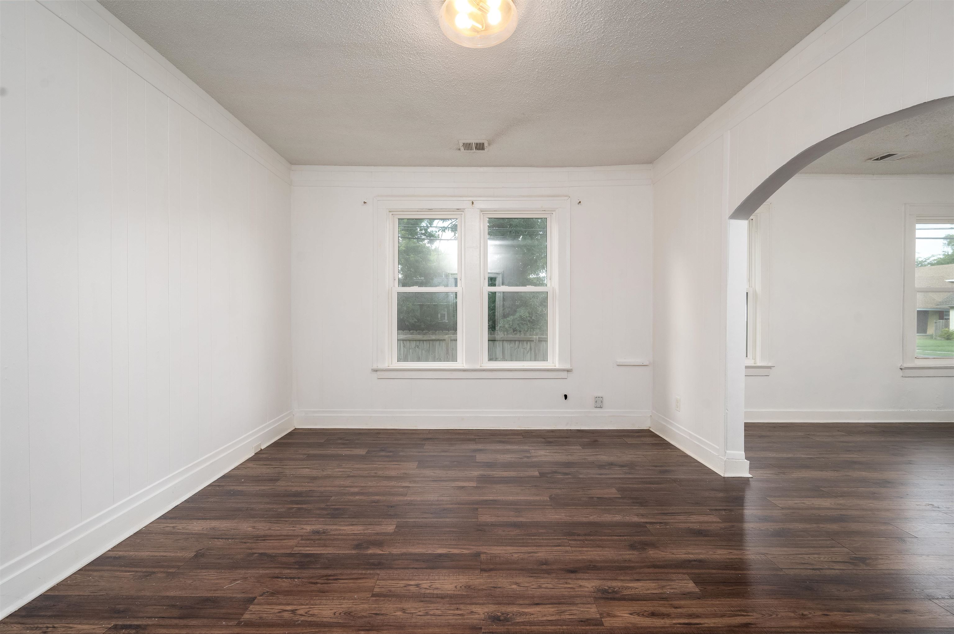 855 Maury St Property Photo 5