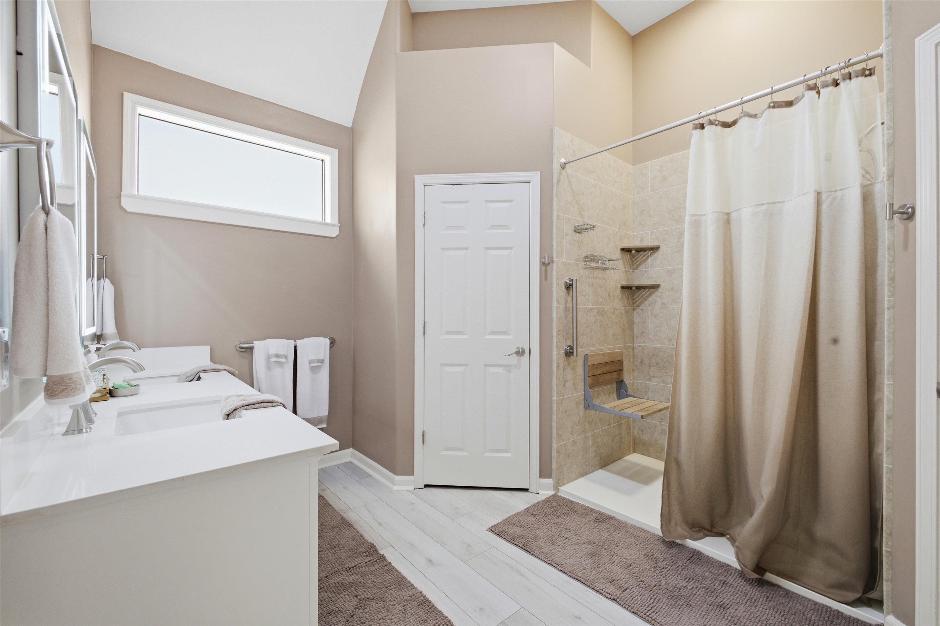 10124 Serenity Ln Property Photo 15