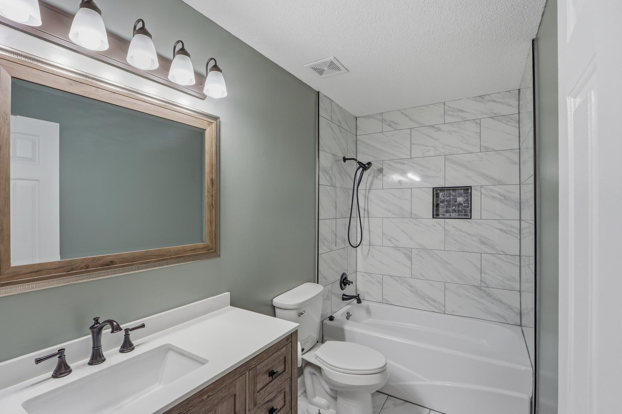 2957 S Pondside Dr Property Photo 12