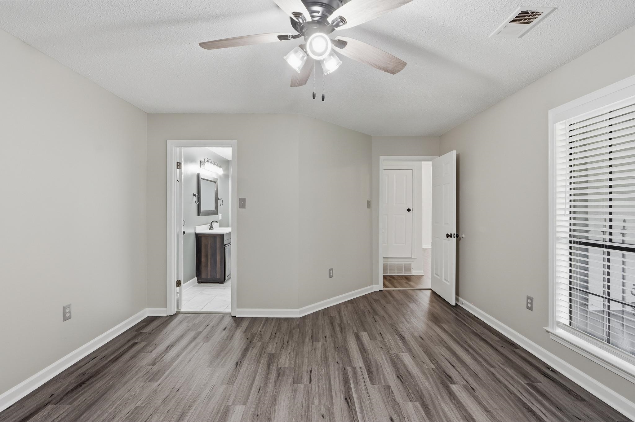 2957 S Pondside Dr Property Photo 16