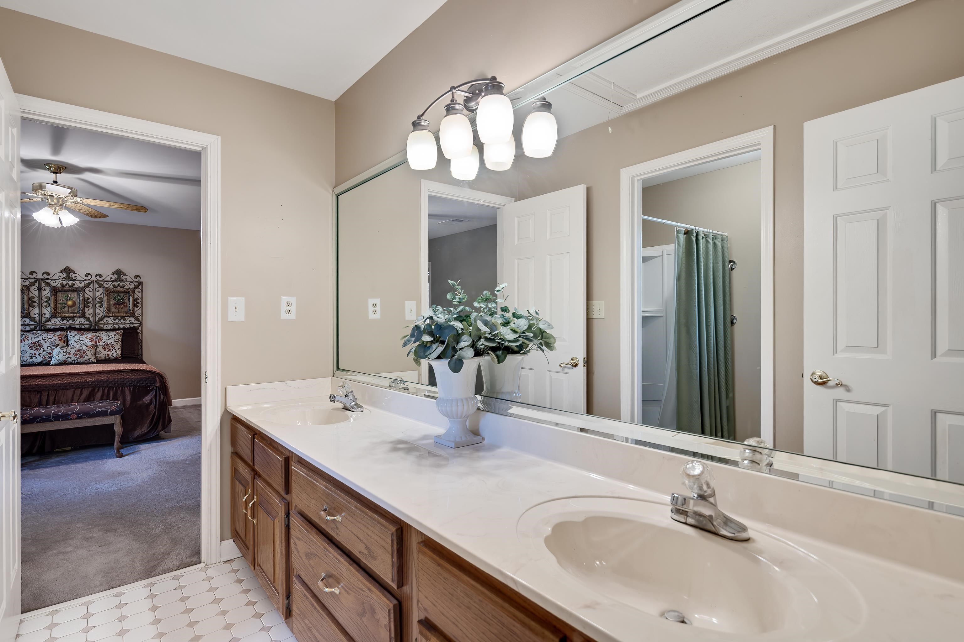 12965 Whispering Pines Dr Property Photo 22