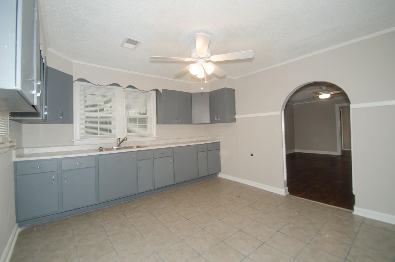 31 W Biscayne Rd Property Photo 9