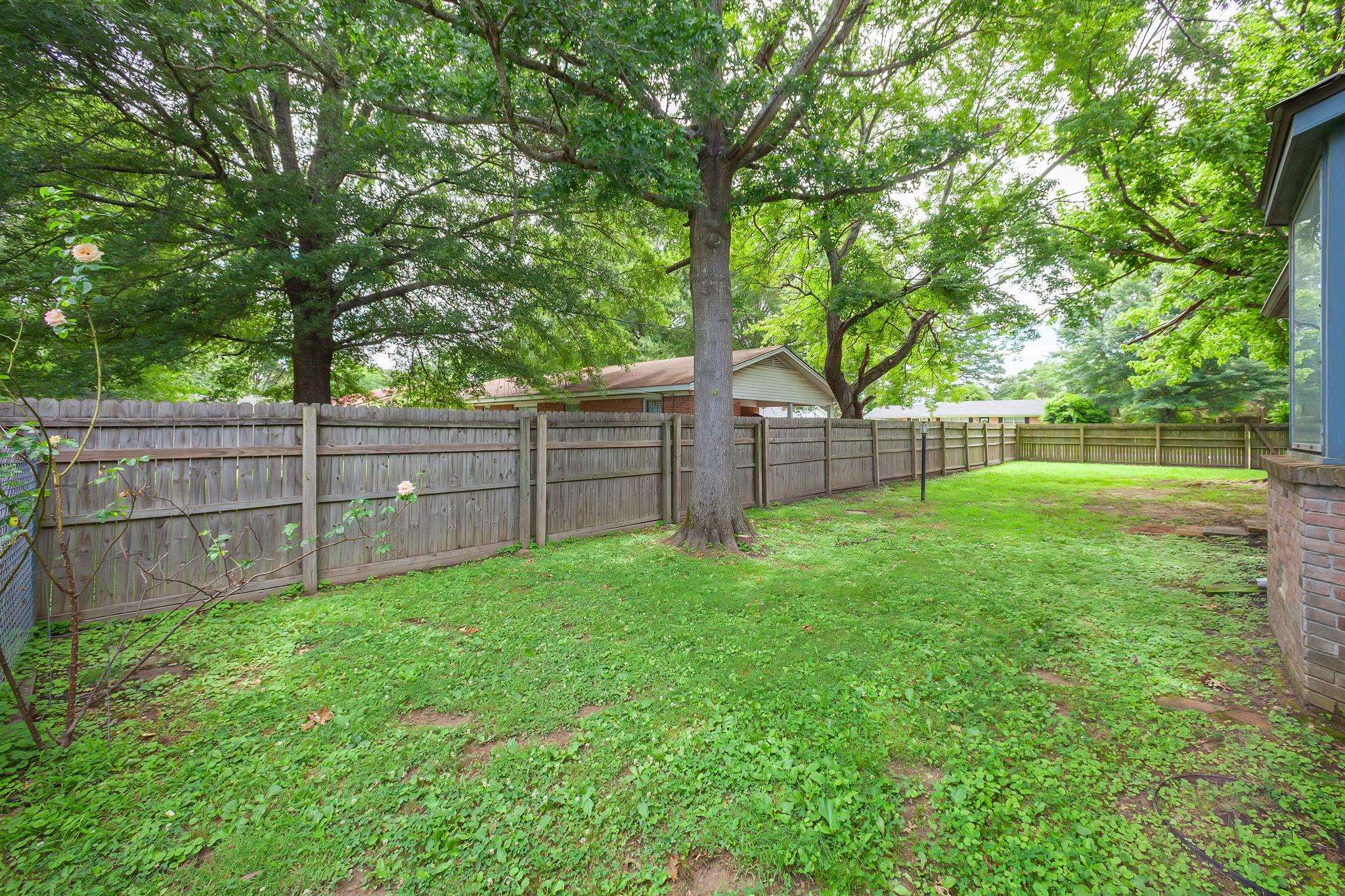 1042 Terrace St Property Photo 20