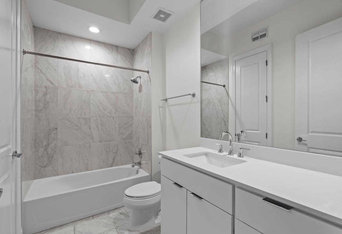 717 Riverside Dr 906 Property Photo 14