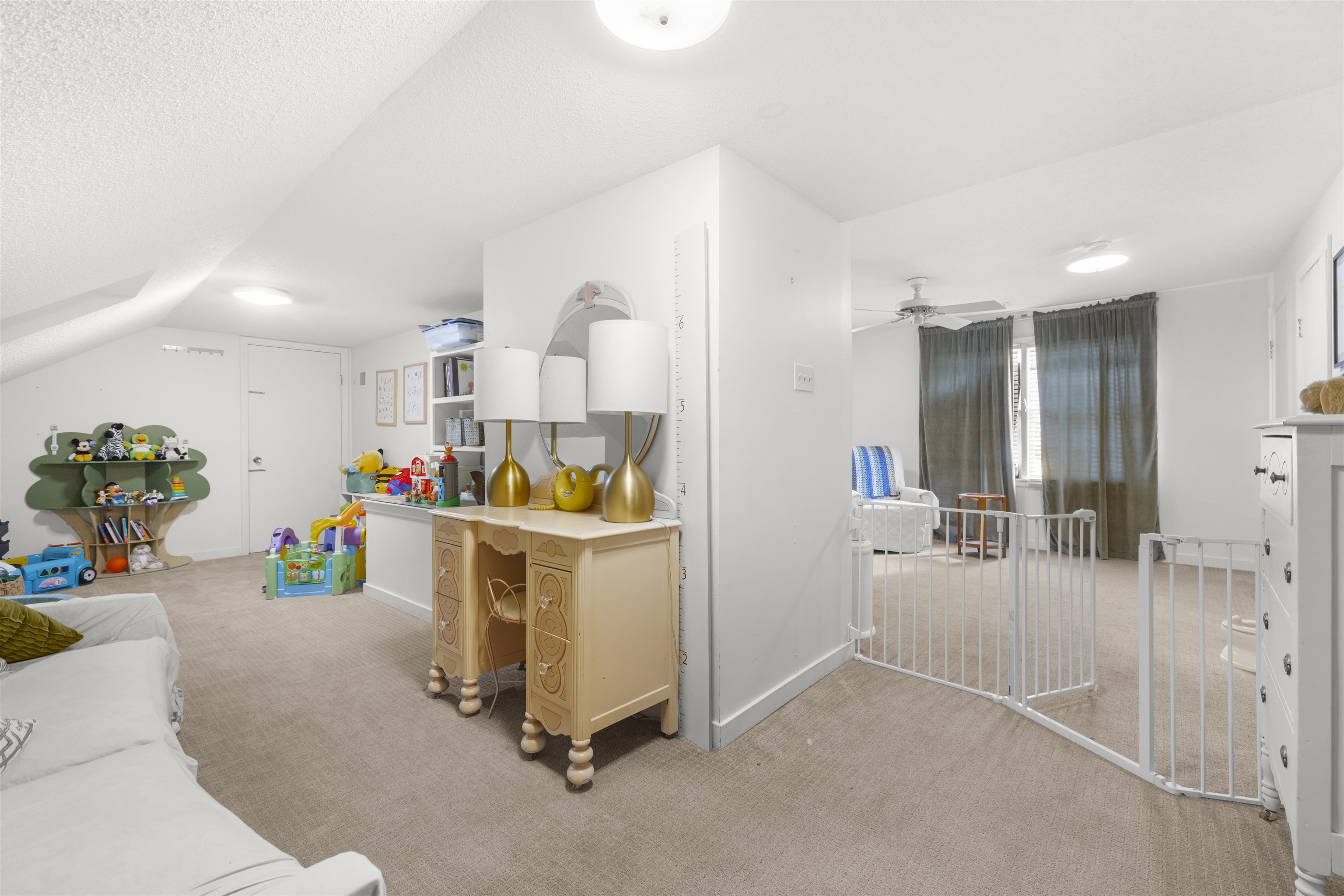 4336 Burgundy Rd Property Photo 15