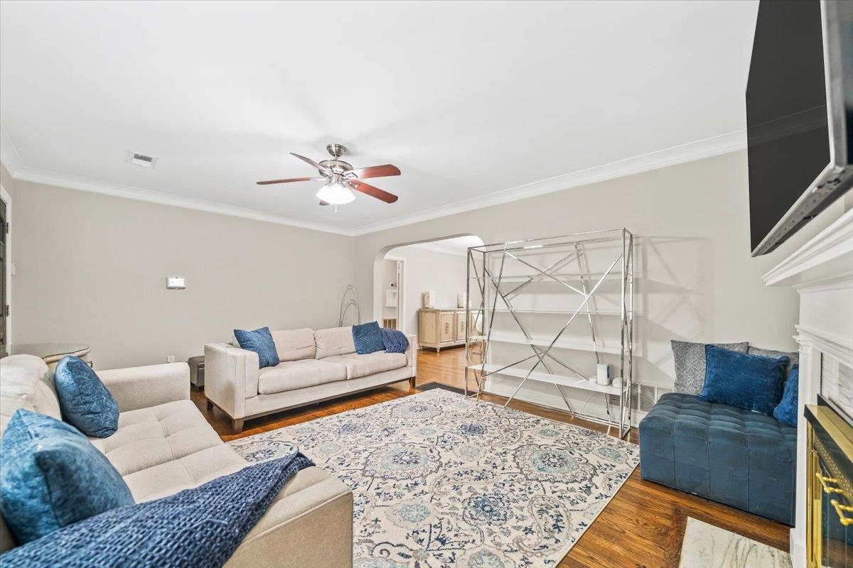 49 S Century St Property Photo 9