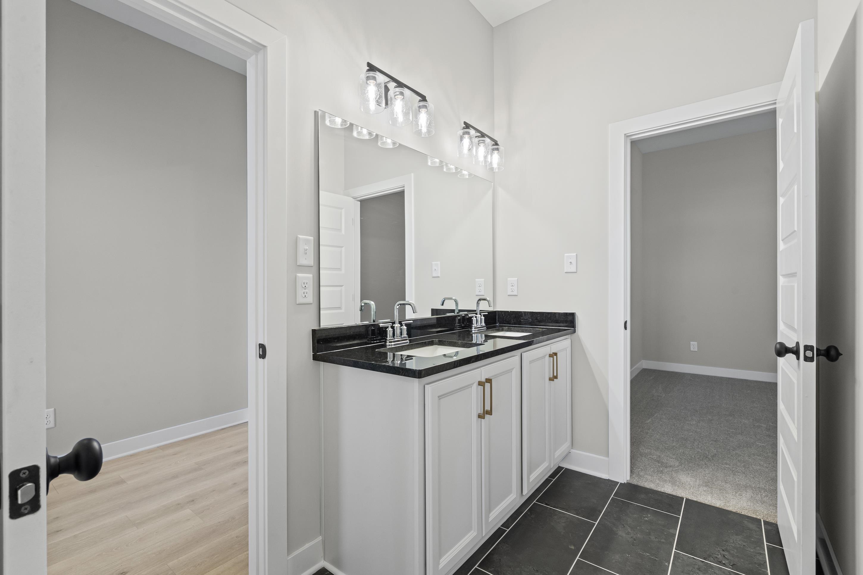 9918 Delphinium Dr N Property Photo 6