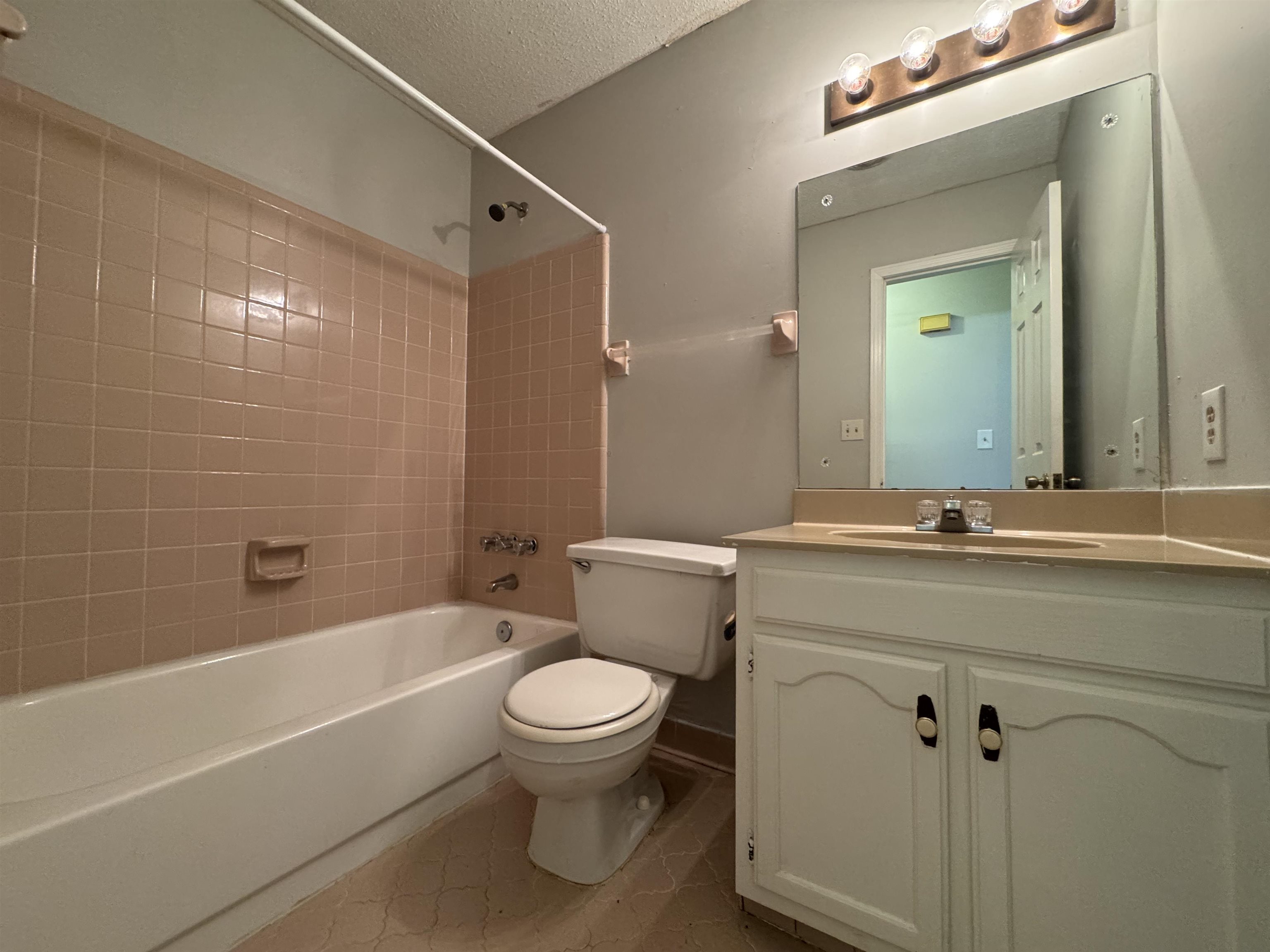 4811 Barkshire Dr Property Photo 10