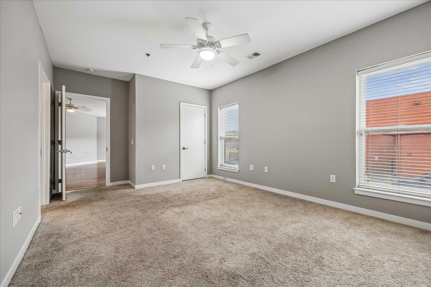 426 N Front St 104 Property Photo 15