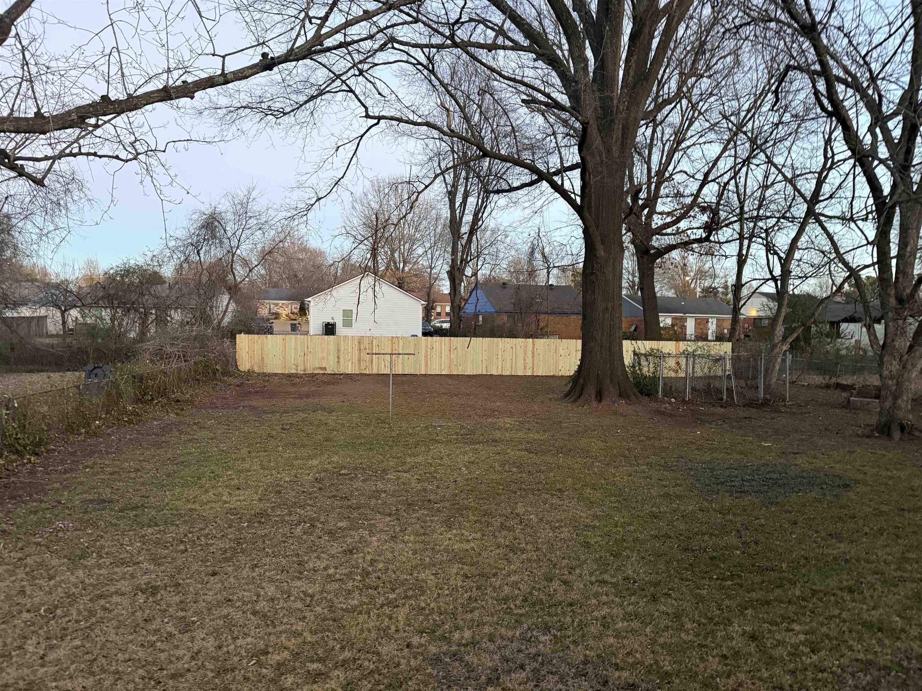 4900 Berta St Property Photo 4