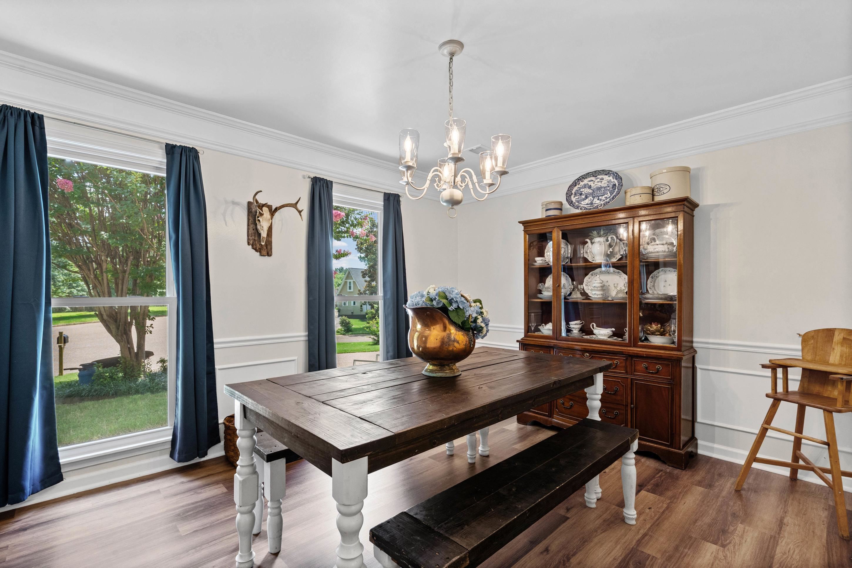 8898 Lanthorn Cv Property Photo 6