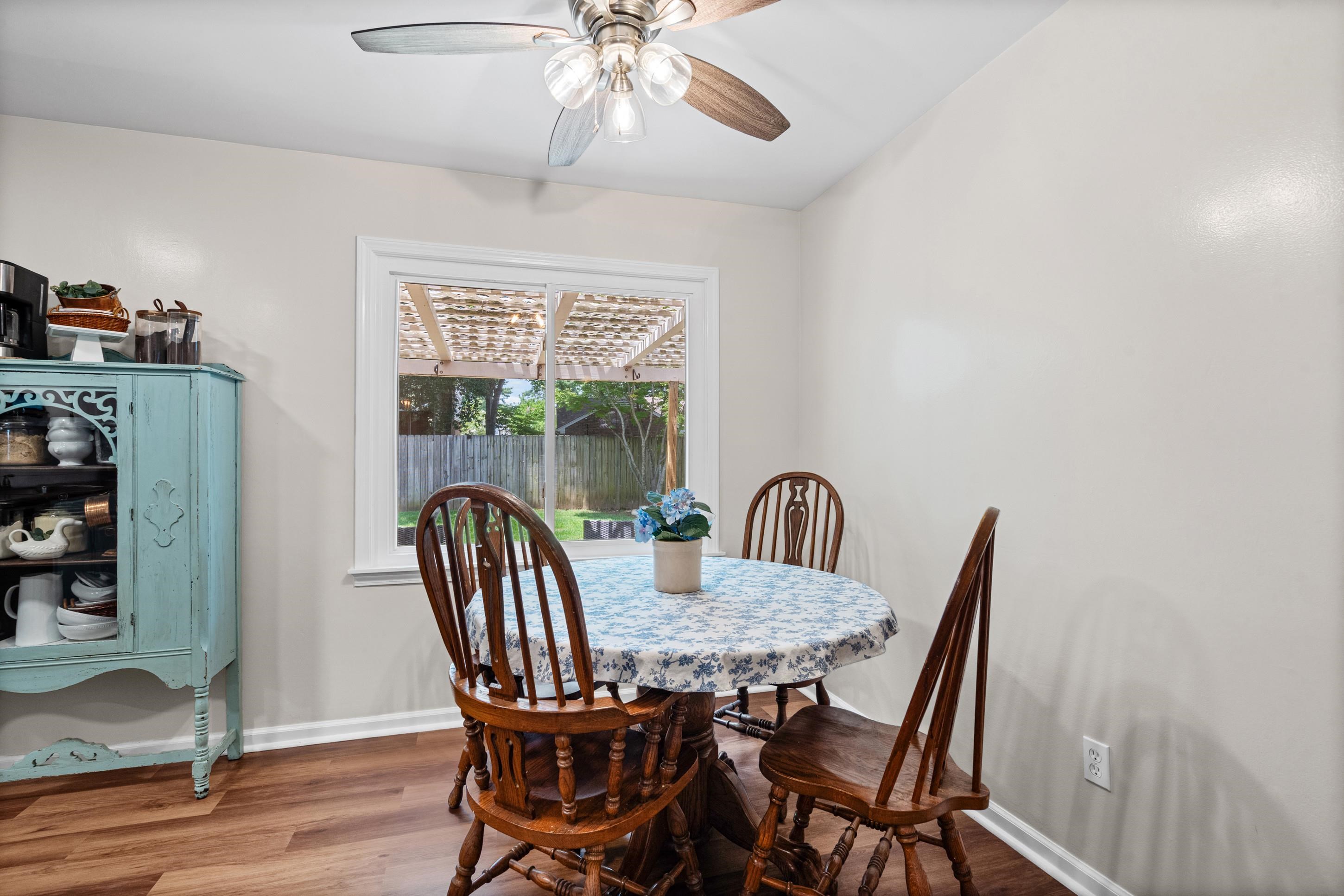 8898 Lanthorn Cv Property Photo 9