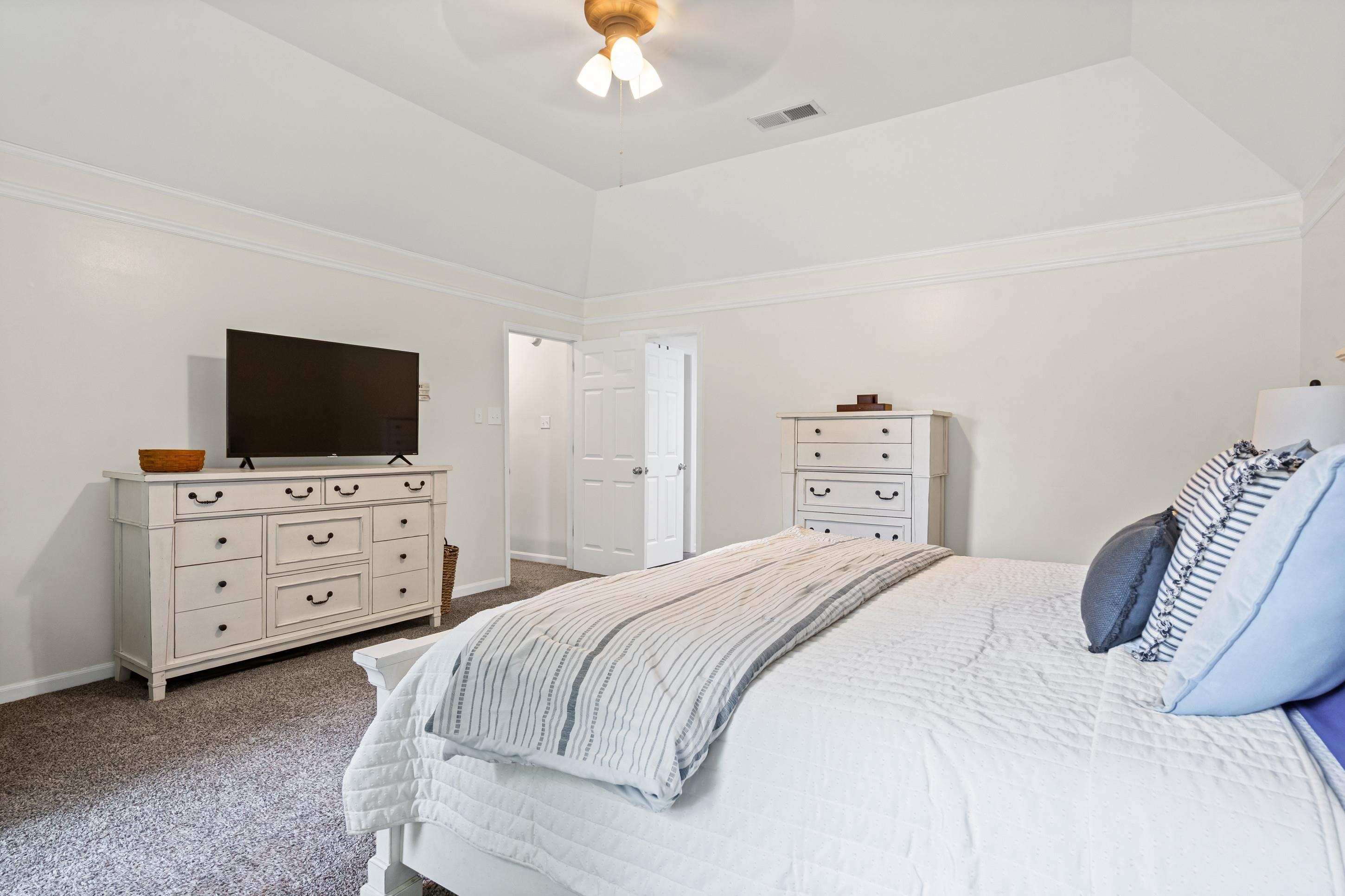 8898 Lanthorn Cv Property Photo 15