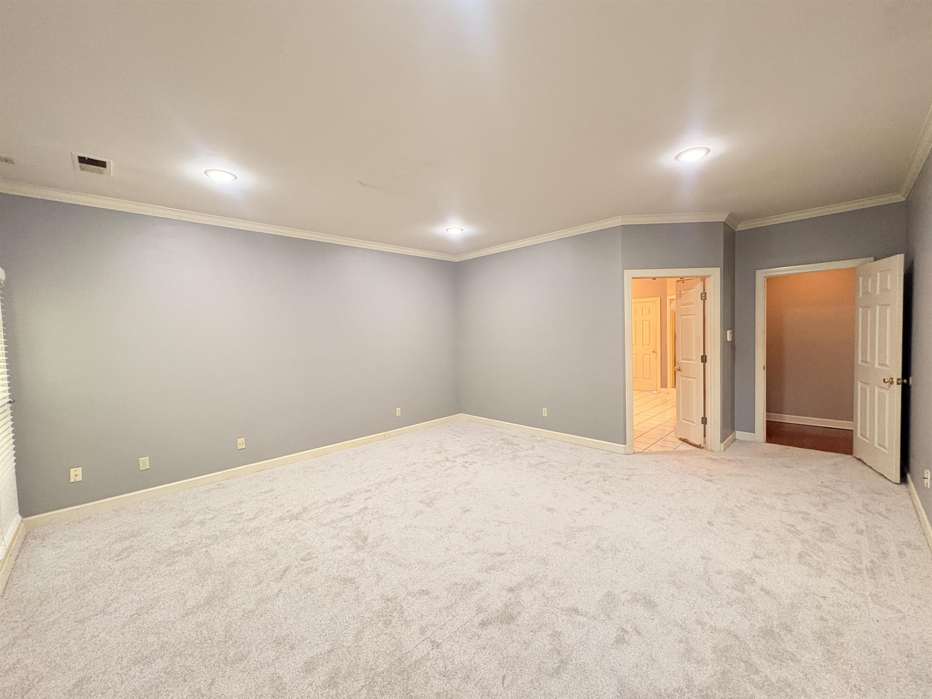 1850 Wood Oak Dr Property Photo 14