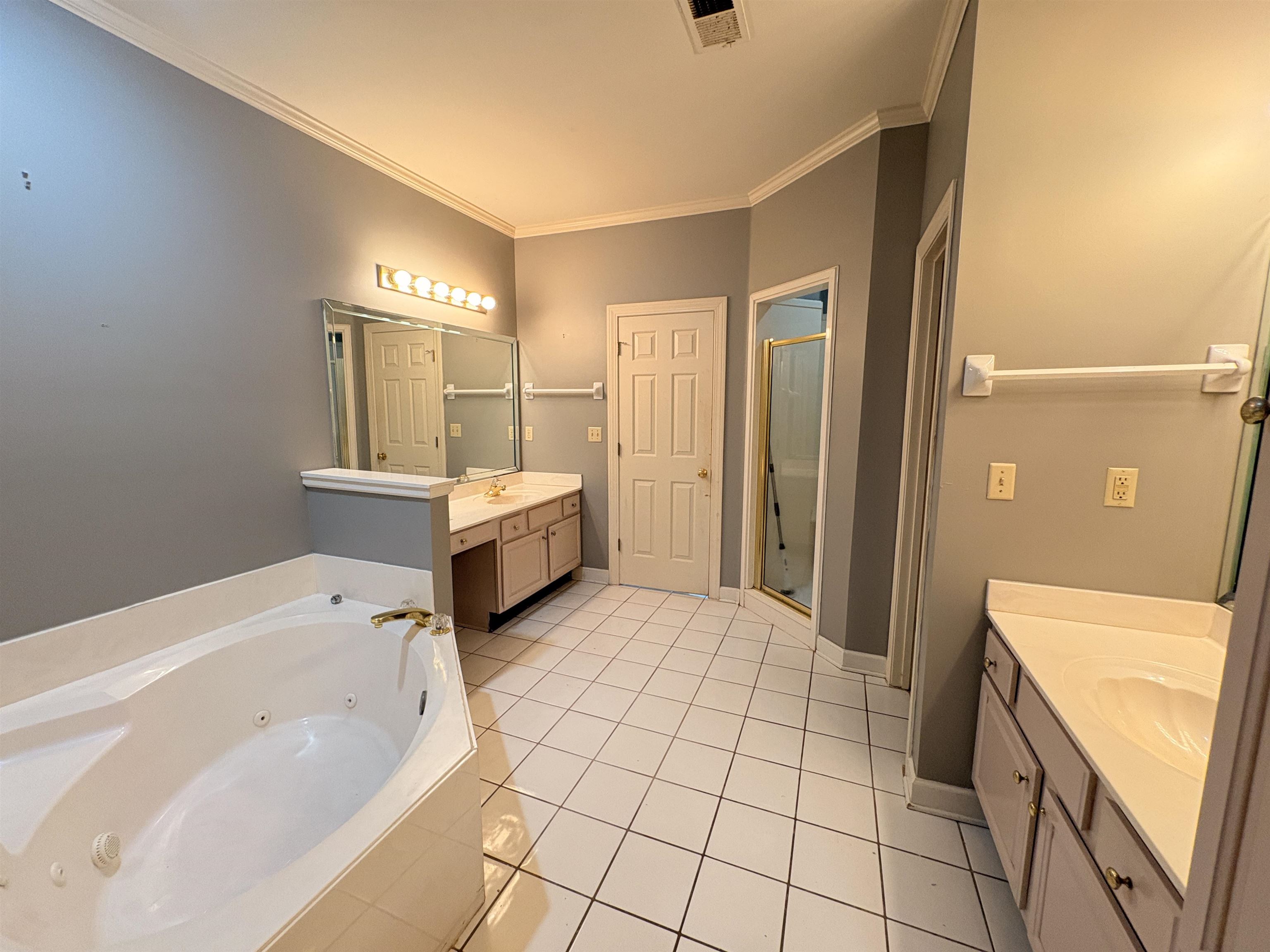 1850 Wood Oak Dr Property Photo 15