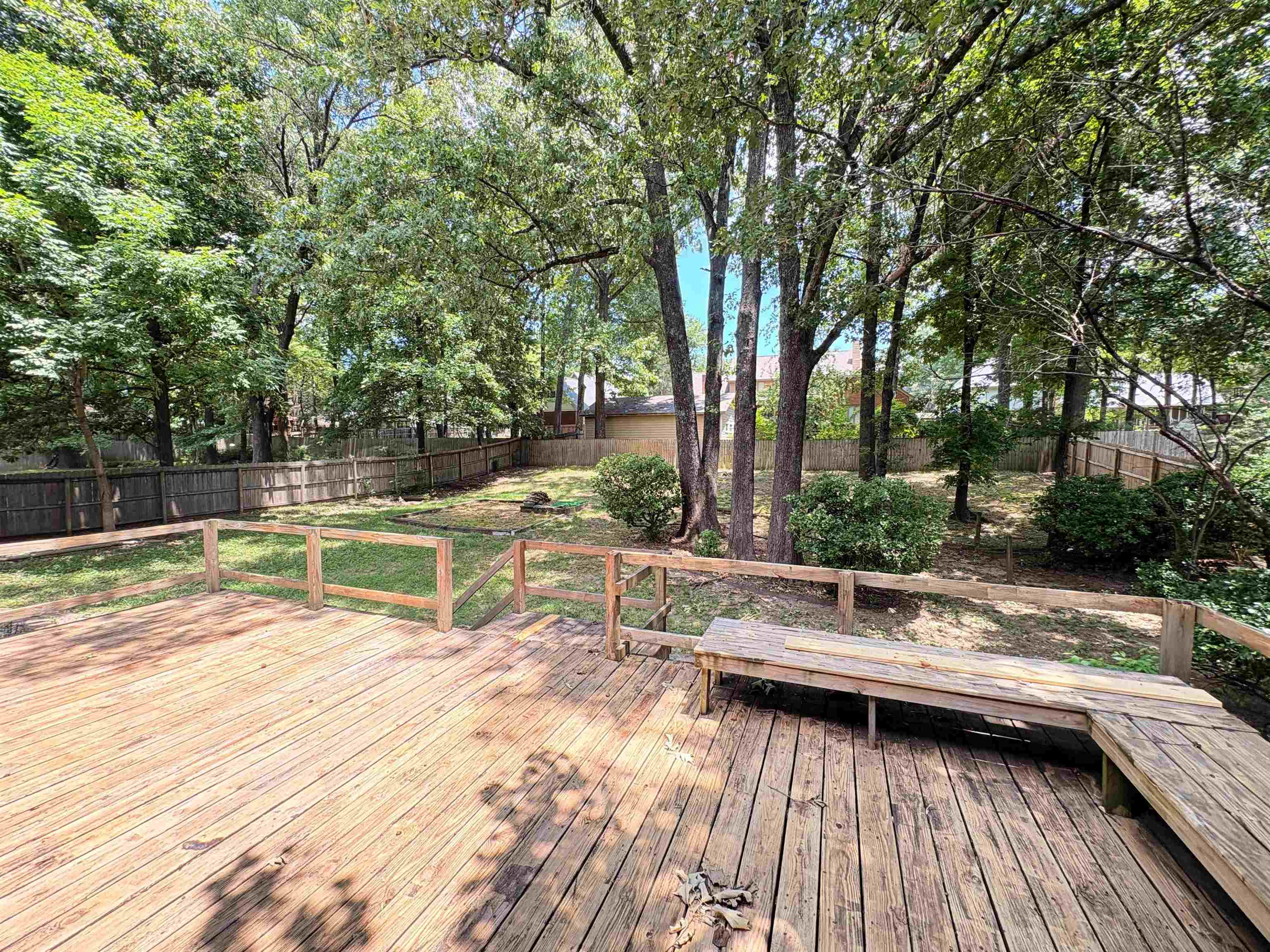 1850 Wood Oak Dr Property Photo 19