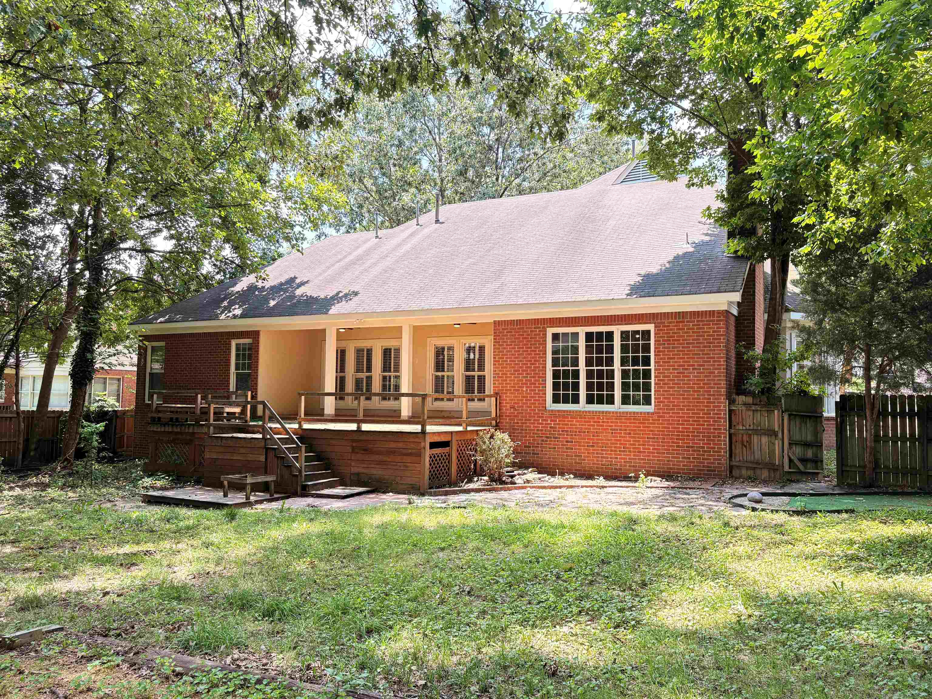 1850 Wood Oak Dr Property Photo 20