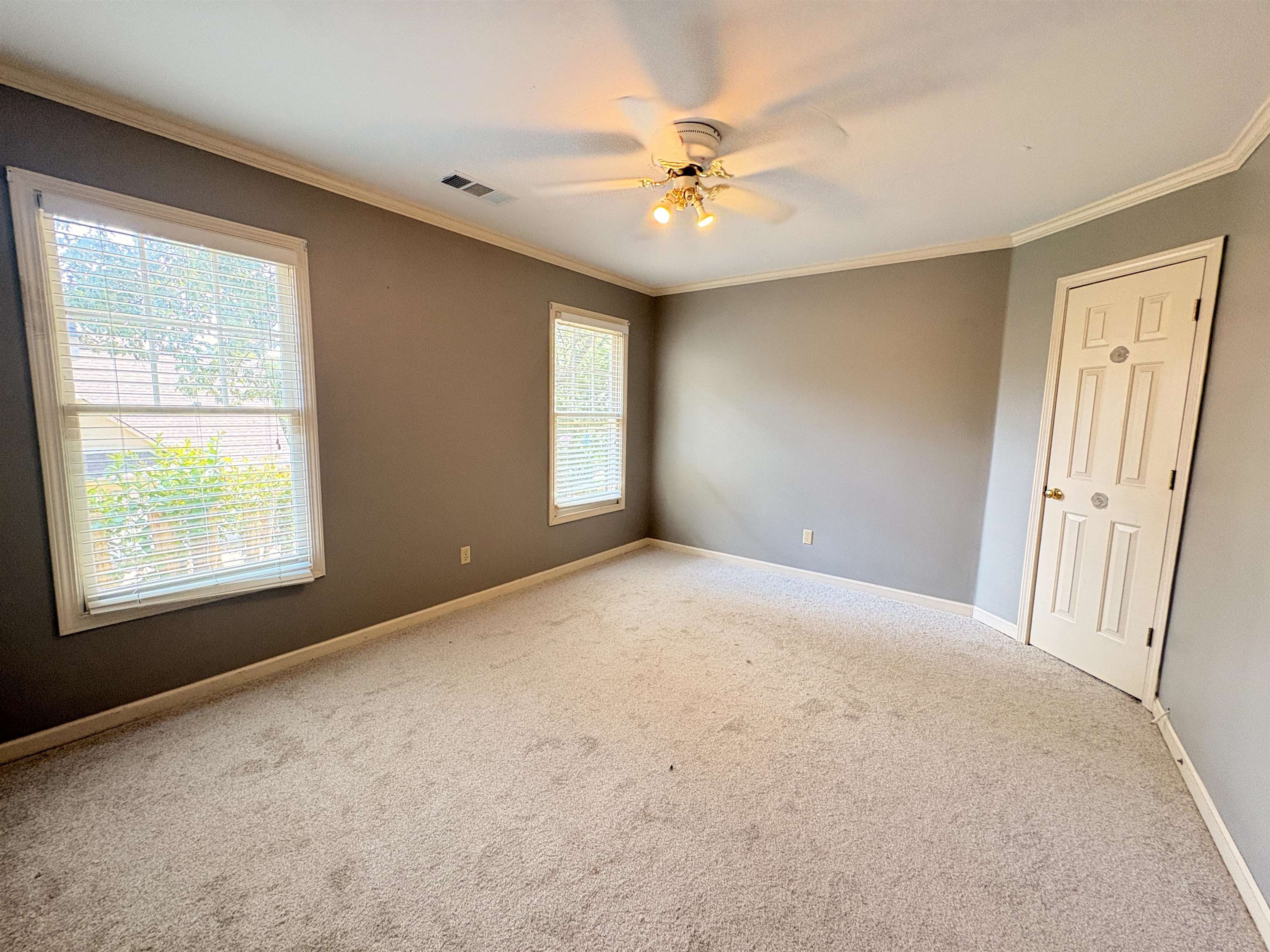 1850 Wood Oak Dr Property Photo 28