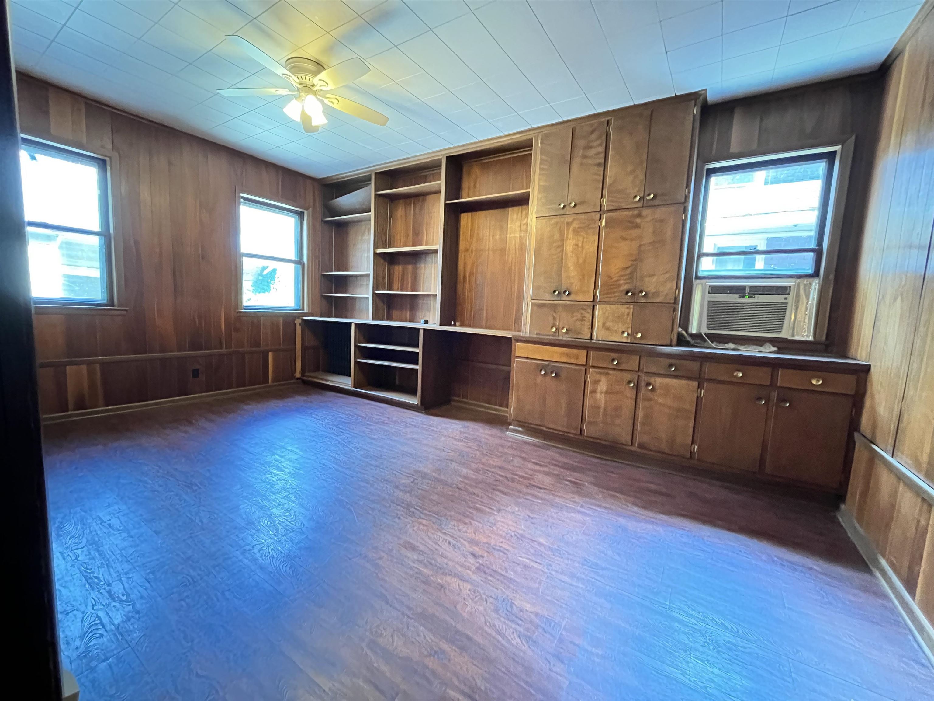 240 S Belvedere Blvd Property Photo 8