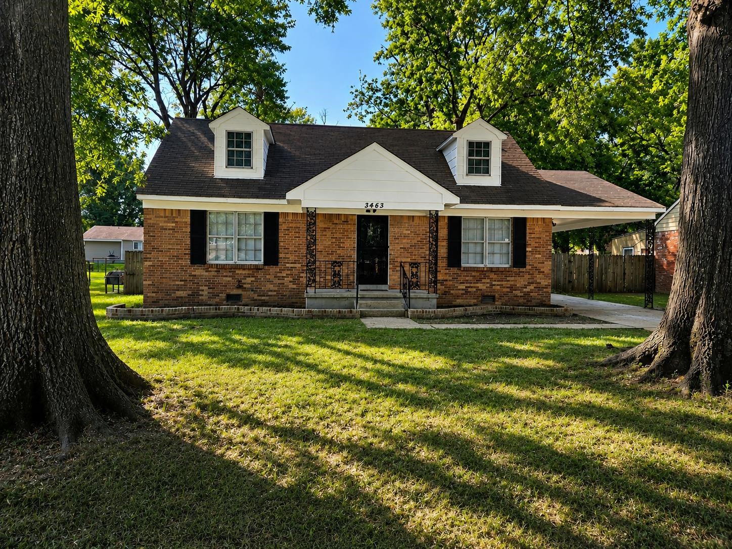 3463 BOWMAN AVE Property Photo 1