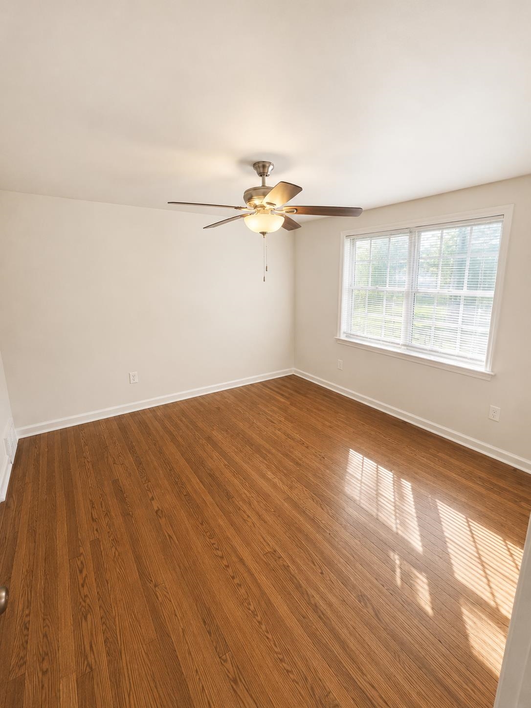 3463 Bowman Ave Property Photo 5