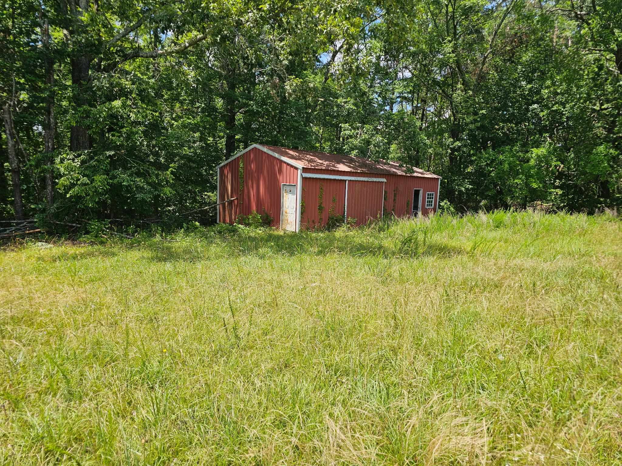 Old Ferry Rd Property Photo 5