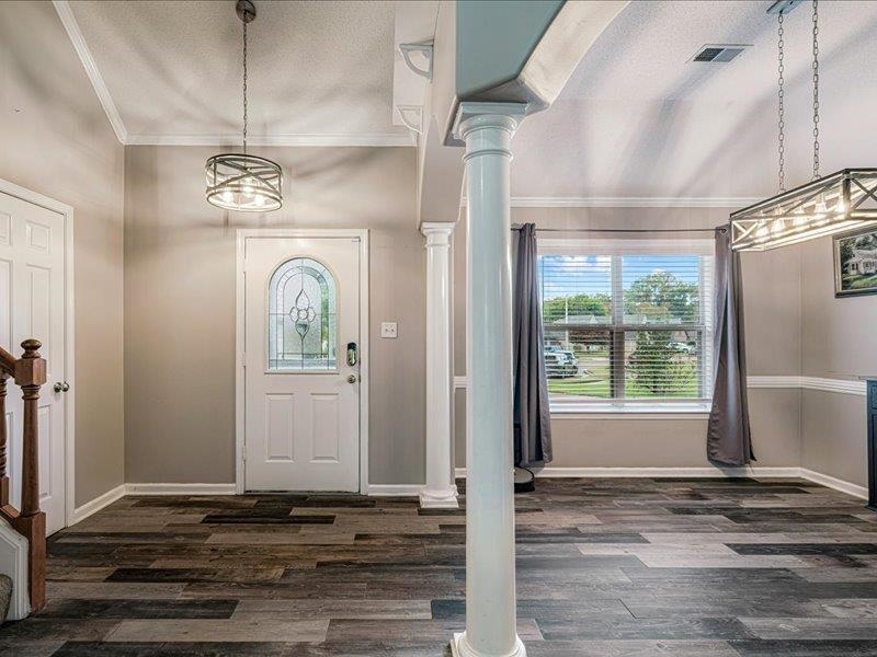 4500 Hillyglen Cv Property Photo 4